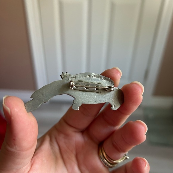 4/$50 Seagull 1986 pewter Silver Parrot Brooch 🦜 - Picture 8 of 8